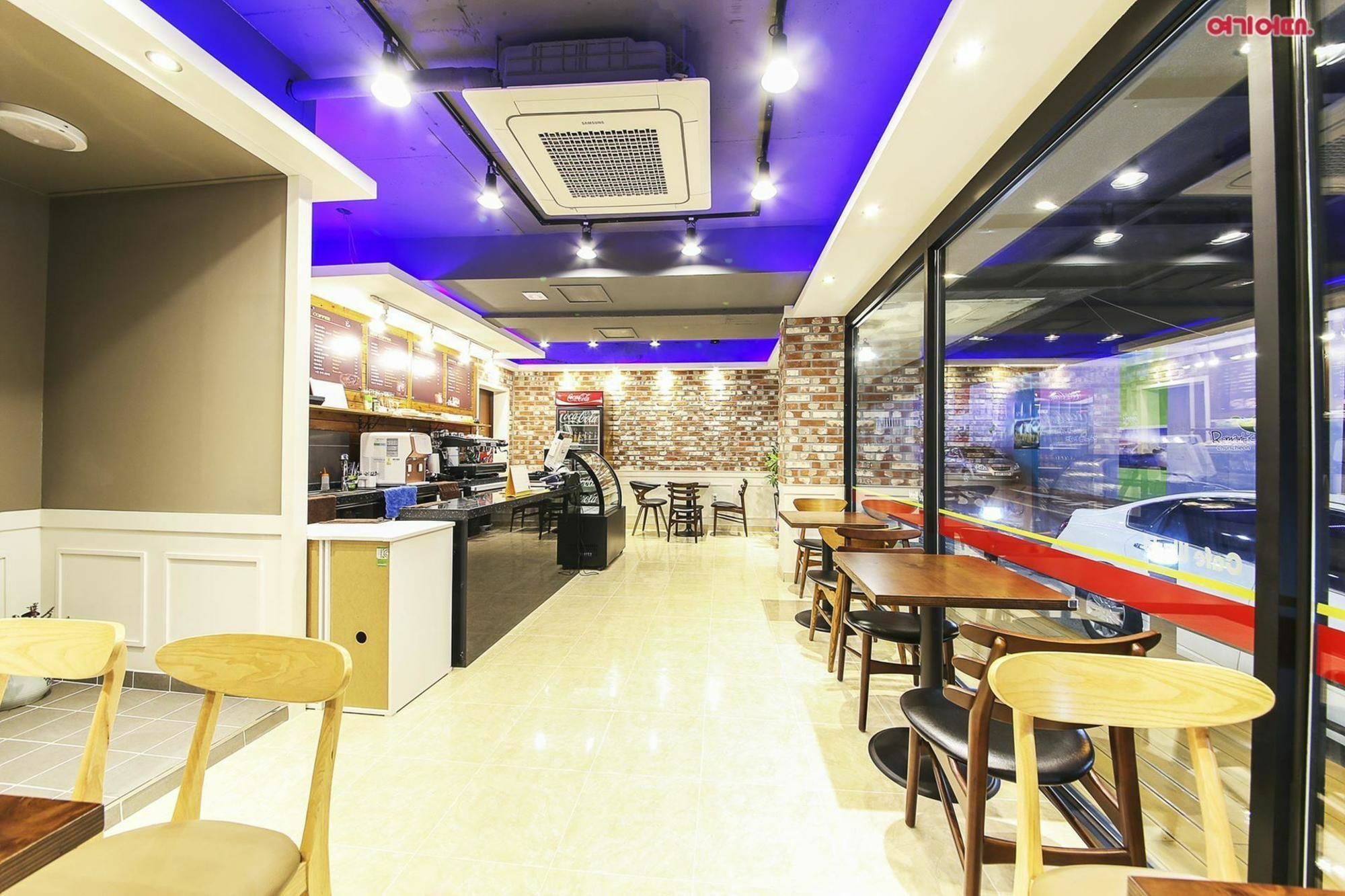 World Hotel Chuncheon Exterior photo